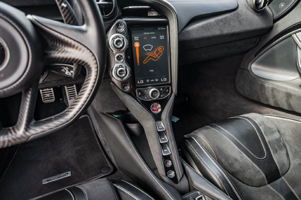 Used 2021 McLaren 720S Performance RWD image 27
