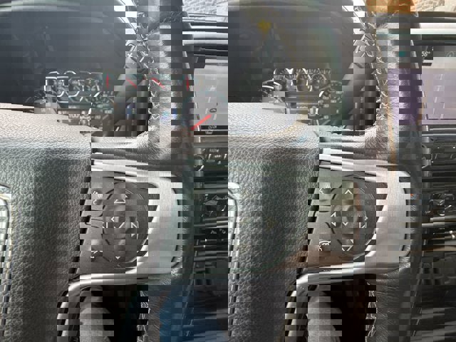 Used 2018 GMC Sierra 1500 SLT w/ SLT Premium Package image 23