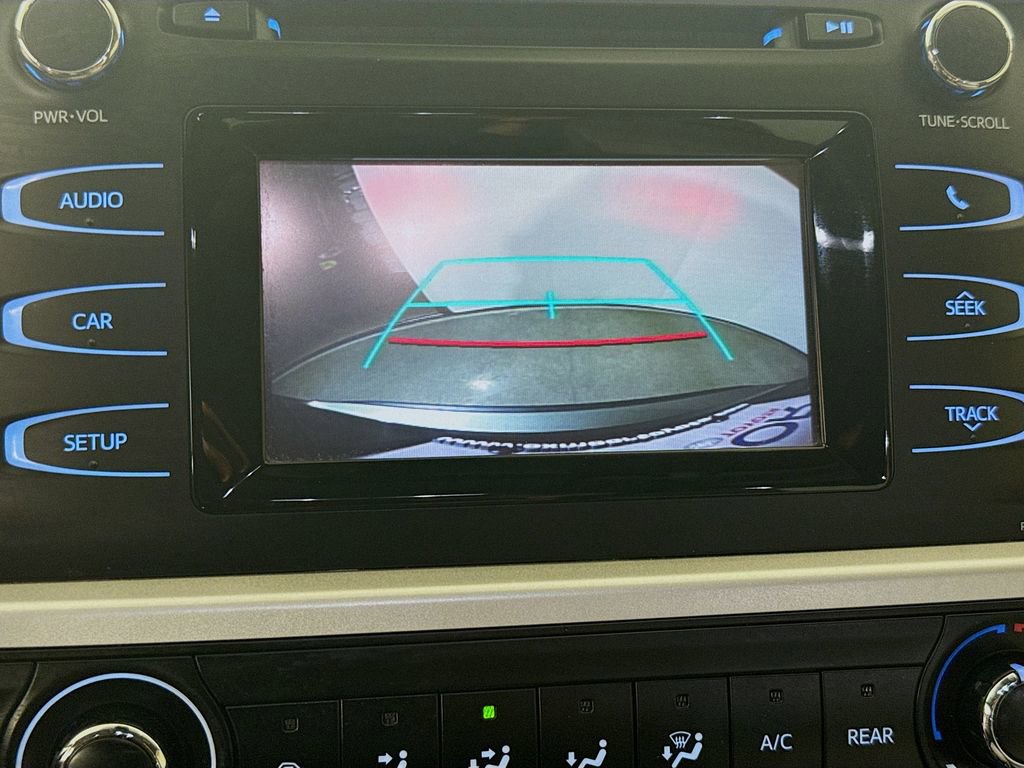 Certified 2019 Toyota Highlander LE image 13