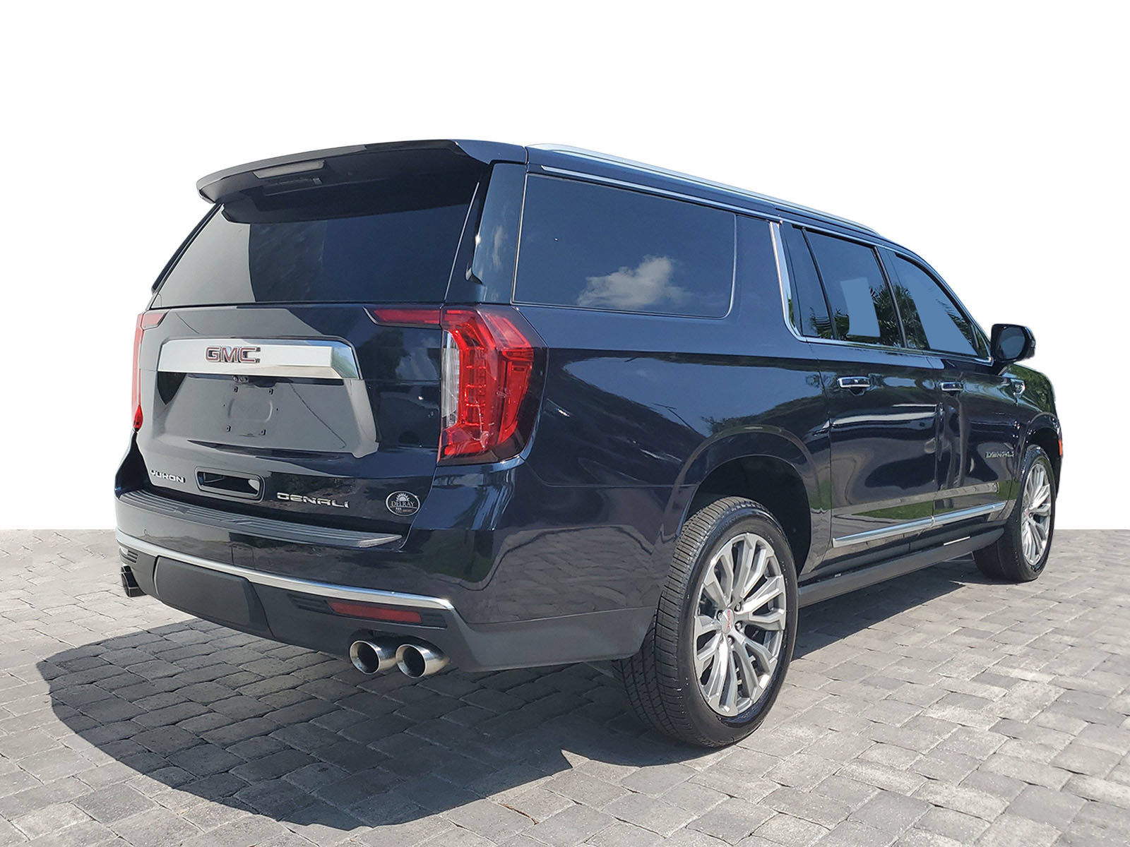 Certified 2021 GMC Yukon XL Denali w/ Denali Premium Package RWD image 6
