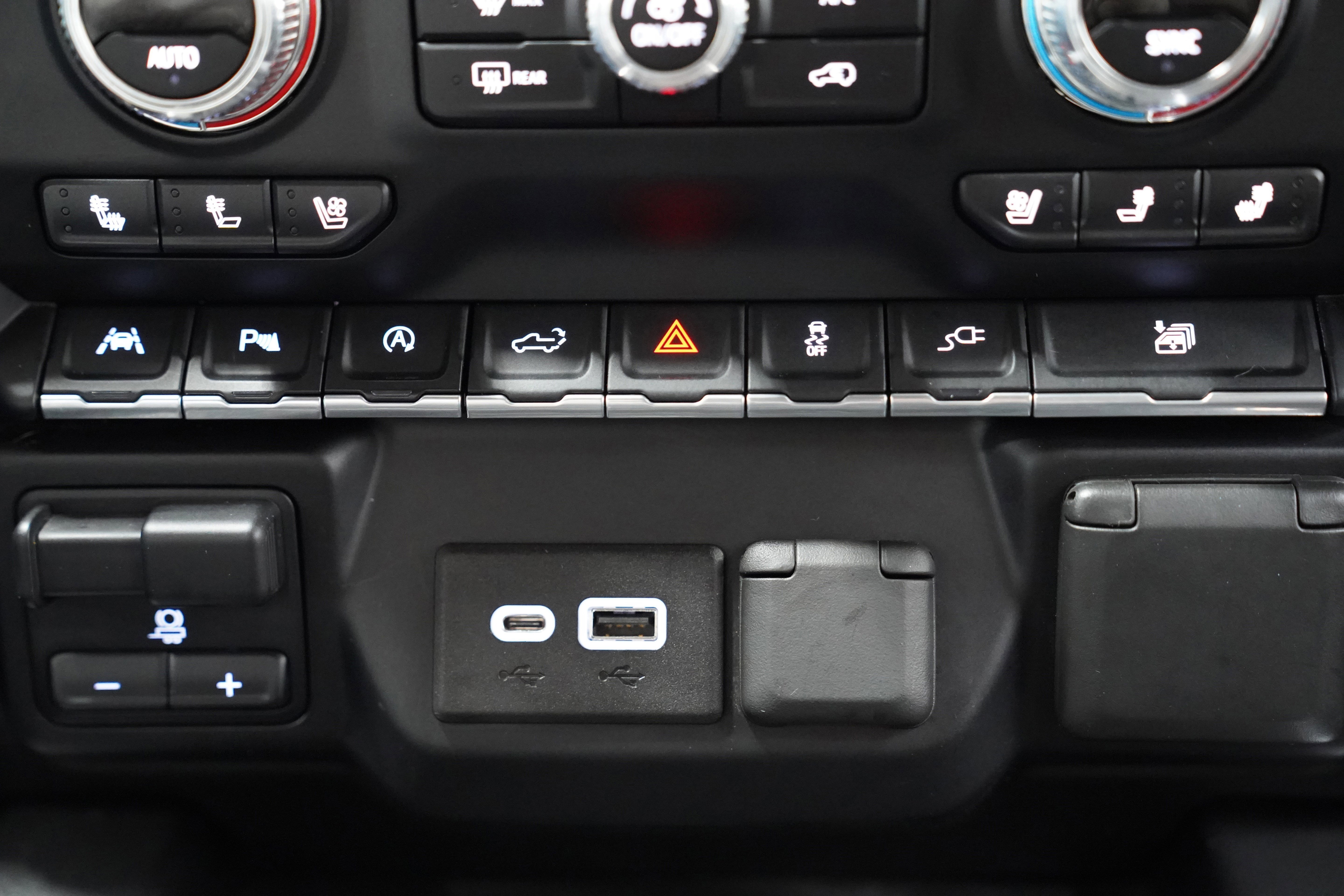 Used 2019 GMC Sierra 1500 SLT w/ SLT Premium Plus Package image 28