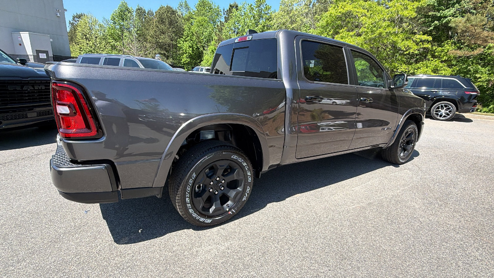 Used 2025 RAM 1500 Big Horn RWD image 8