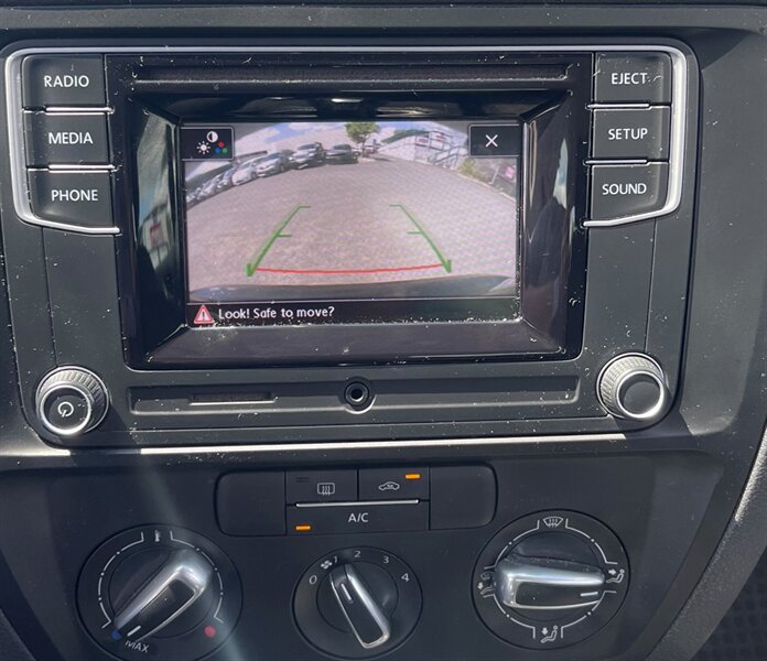 Used 2018 Volkswagen Jetta S FWD image 12