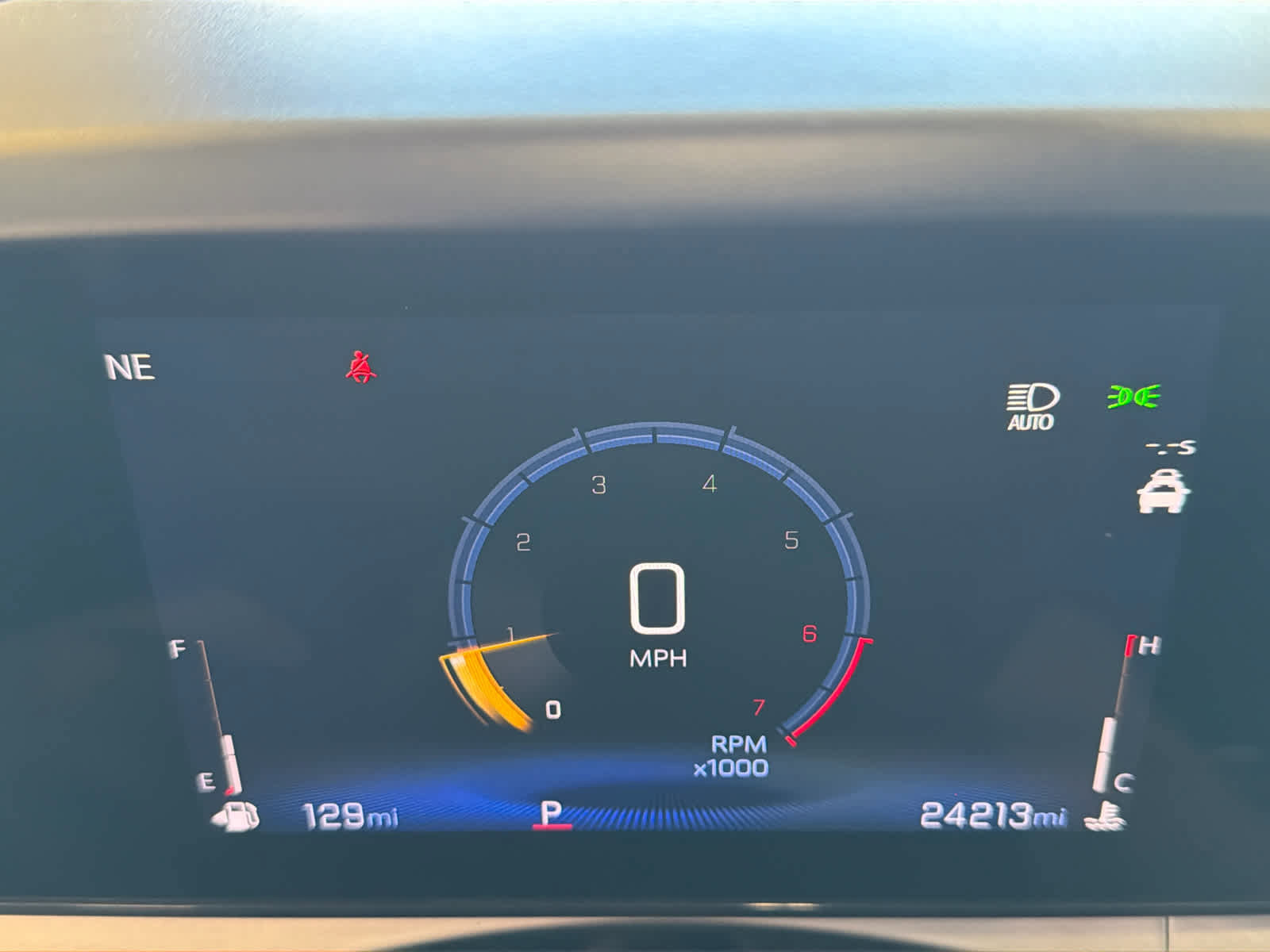 Used 2024 Chevrolet Trax LT image 35