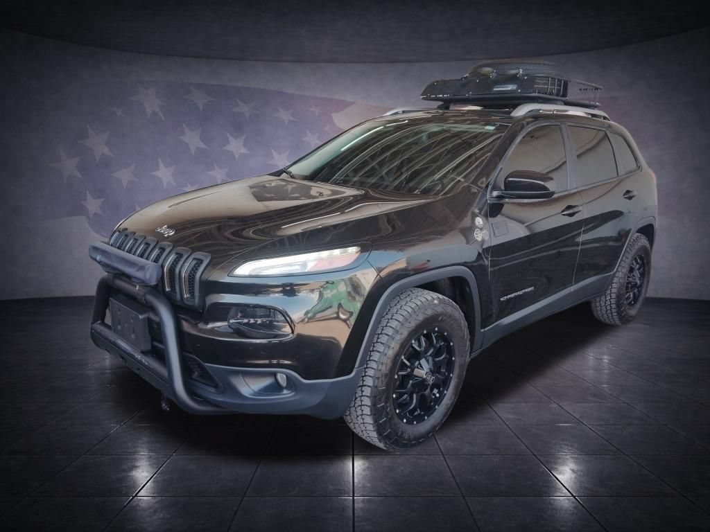 Used 2016 Jeep Cherokee Latitude w/ Comfort & Sound Group FWD image 28