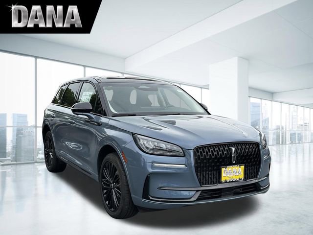 Certified 2024 Lincoln Corsair AWD w/ Equipment Group 101A image 1