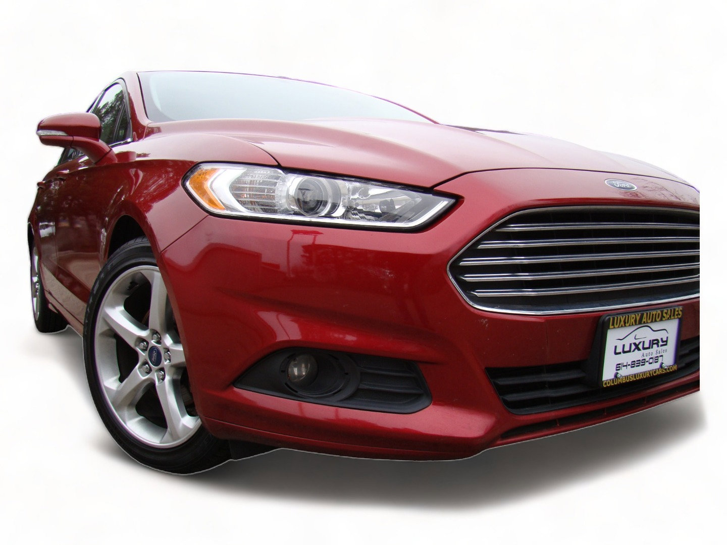 Used 2019 Ford Fusion Titanium image 1