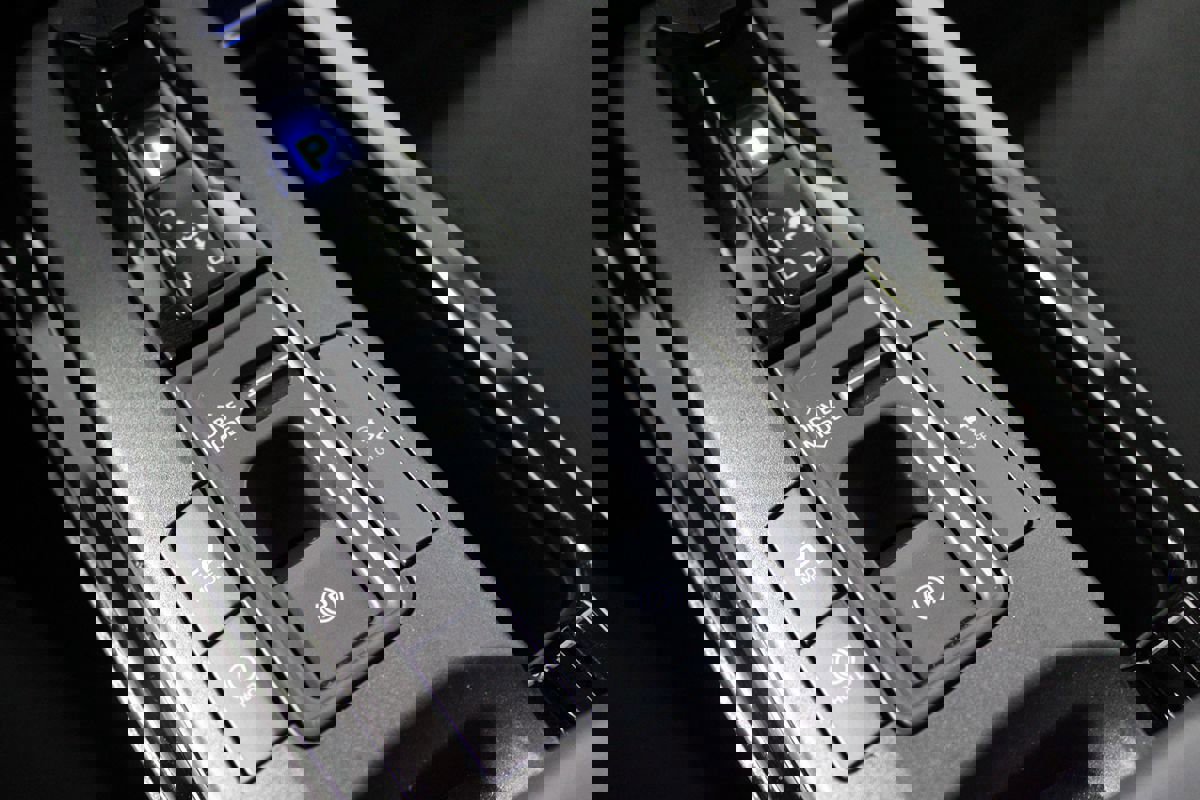 Used 2024 Toyota Prius LE image 18