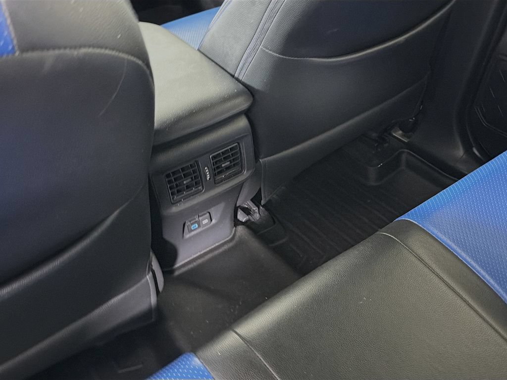 Used 2022 Toyota RAV4 SE AWD/4WD image 23