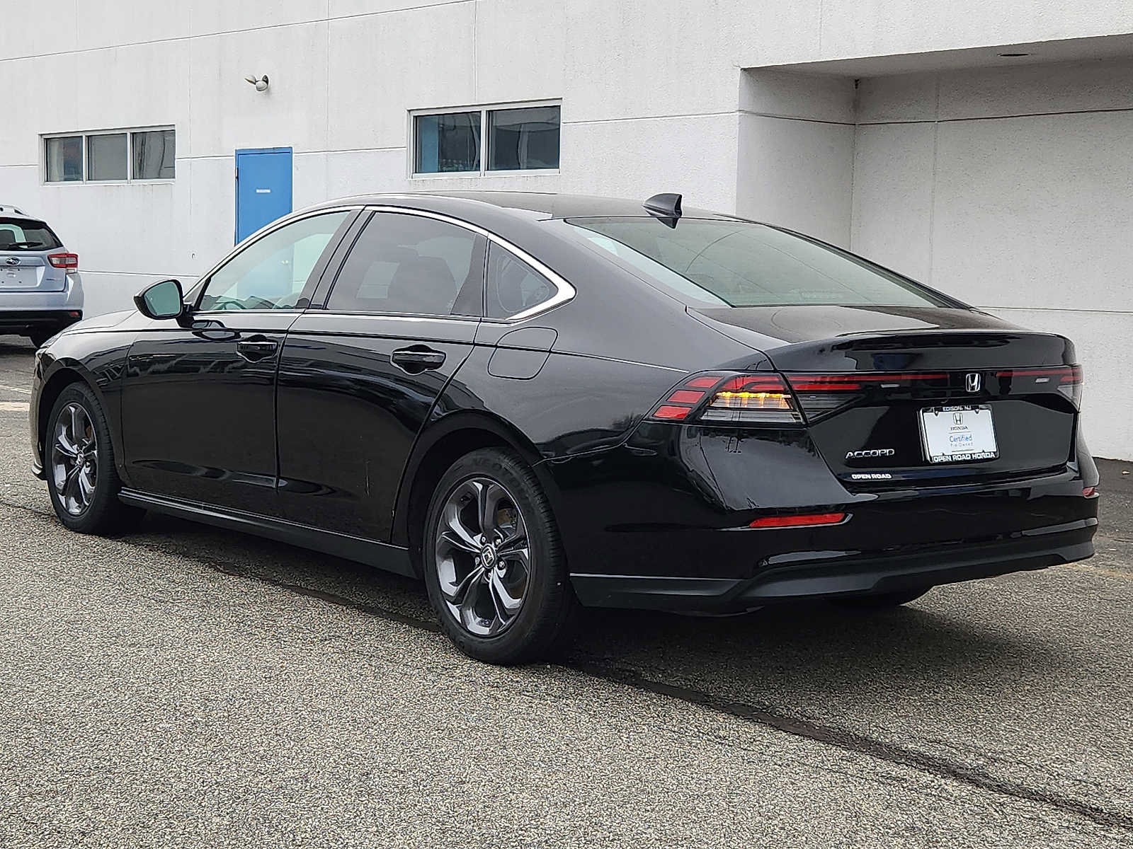 Used 2024 Honda Accord EX image 4