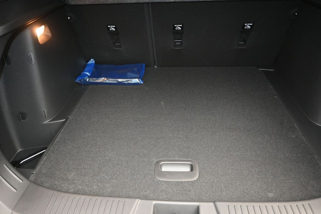 New 2026 Chevrolet Trax RS w/ Sunroof Package FWD image 19