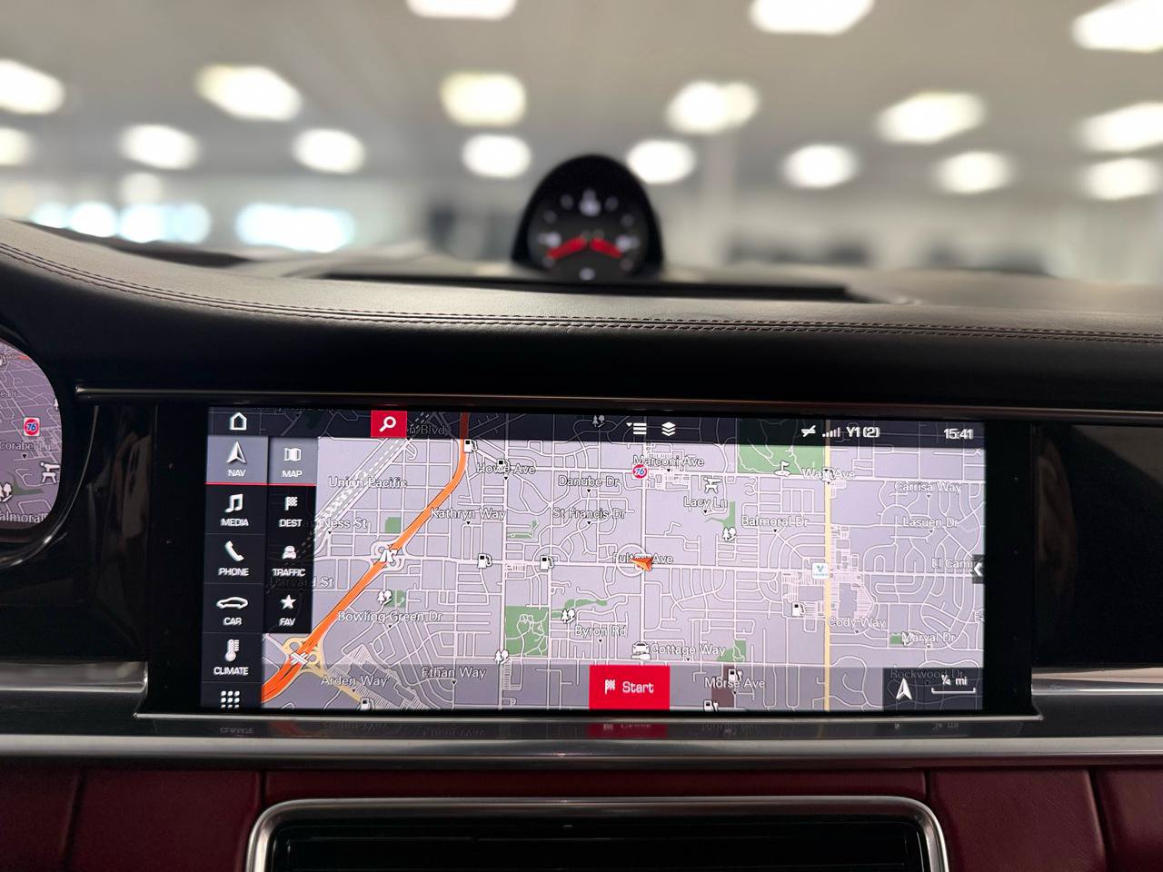 Used 2018 Porsche Panamera 4S w/ Premium Package Plus AWD/4WD image 23