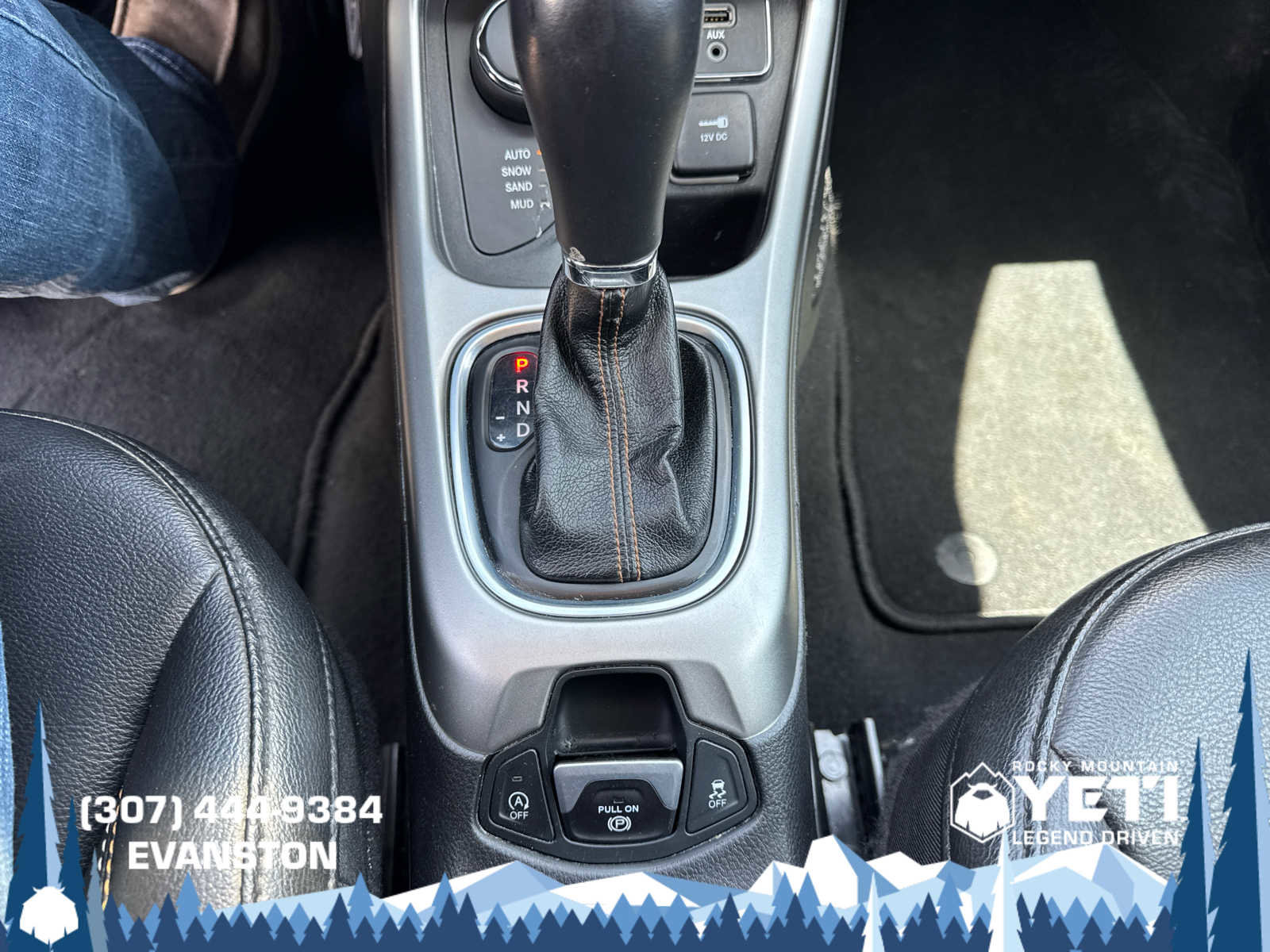 Used 2021 Jeep Compass Latitude AWD/4WD image 29