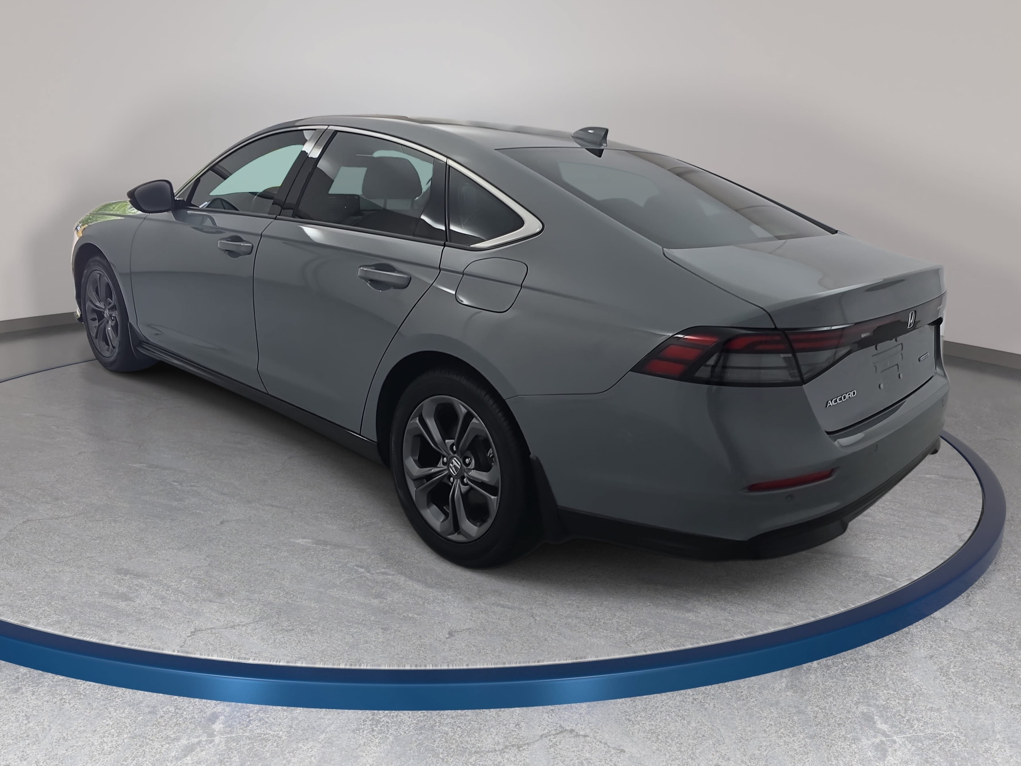 Used 2024 Honda Accord EX-L image 7