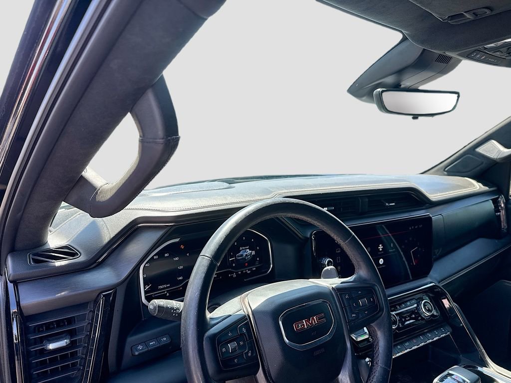 Used 2022 GMC Sierra 1500 AT4X image 12