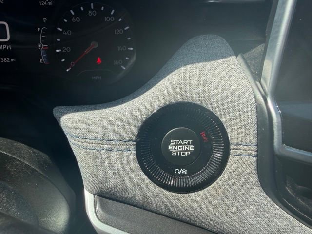 Used 2025 Jeep Compass Sport image 28