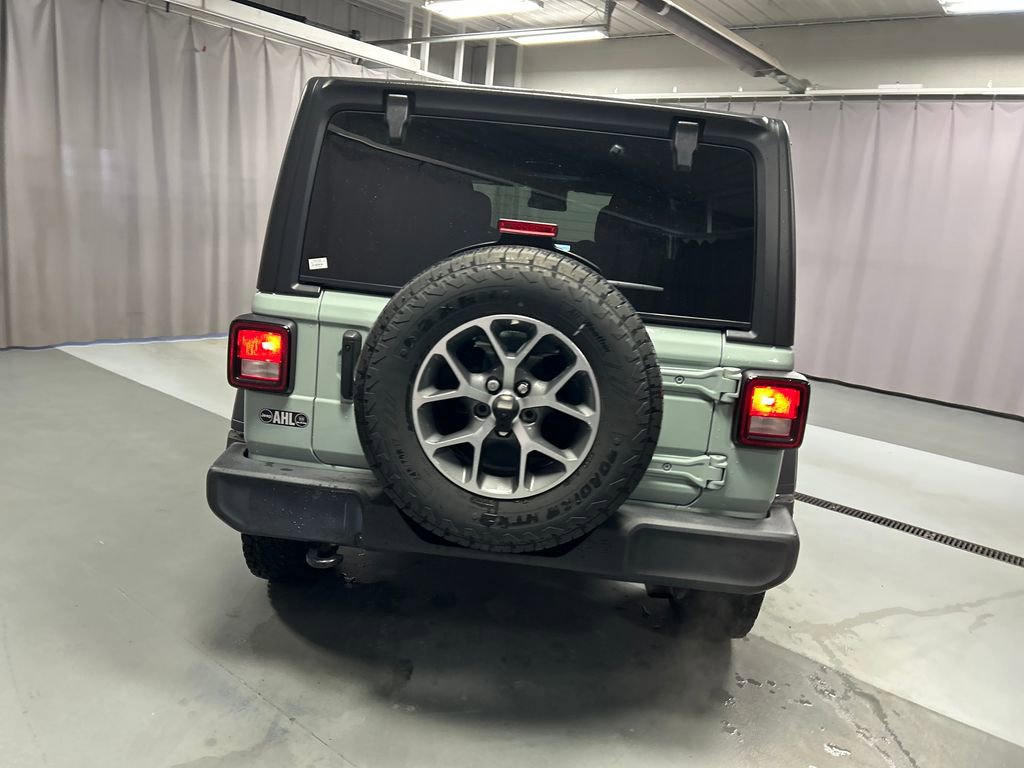 Used 2024 Jeep Wrangler Unlimited Sport AWD/4WD image 6