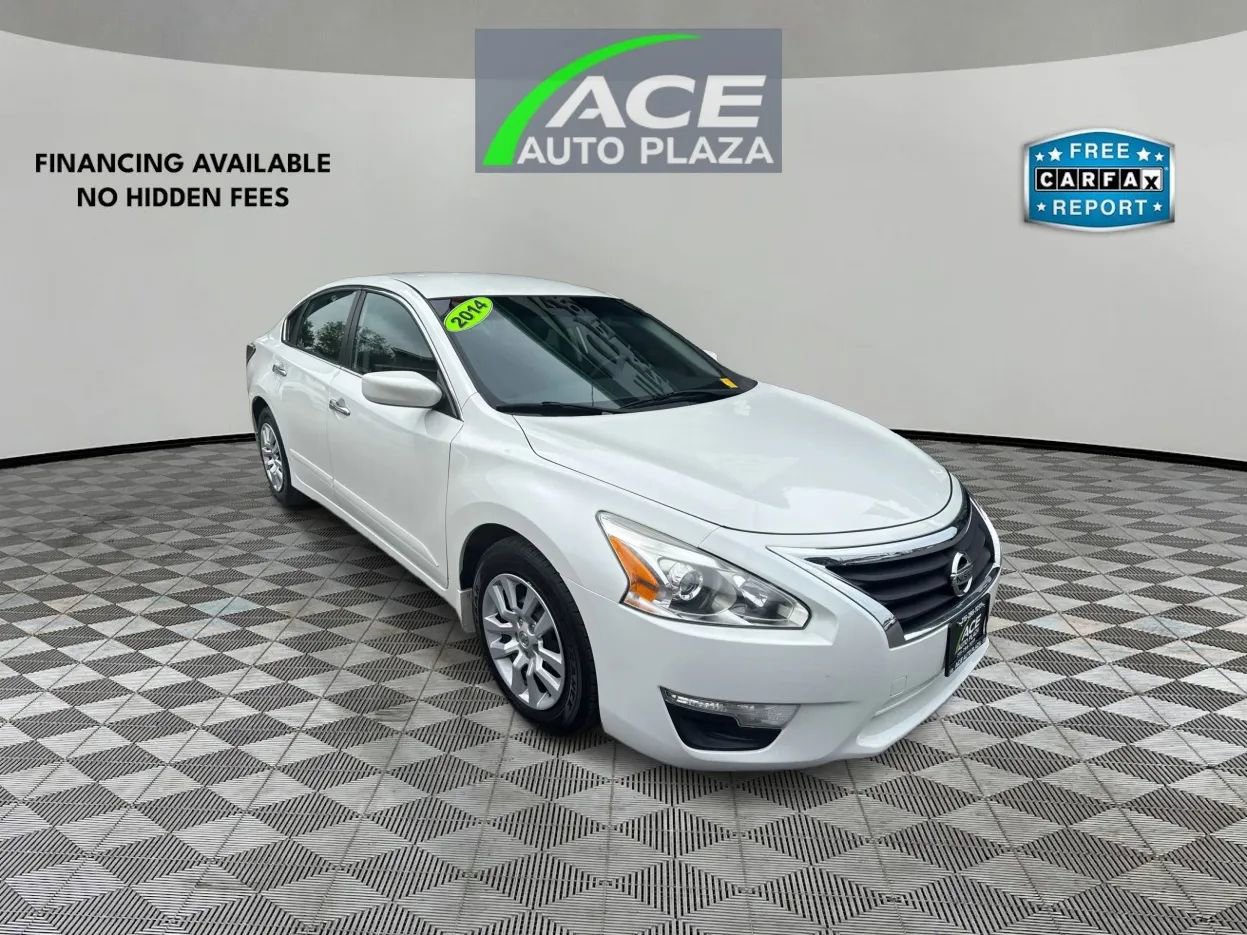 Used 2014 Nissan Altima 2.5 S FWD image 1