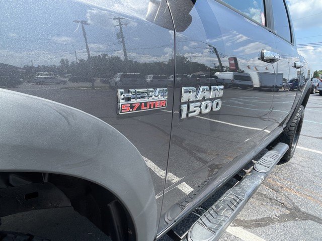 Used 2017 RAM 1500 Classic SLT image 8