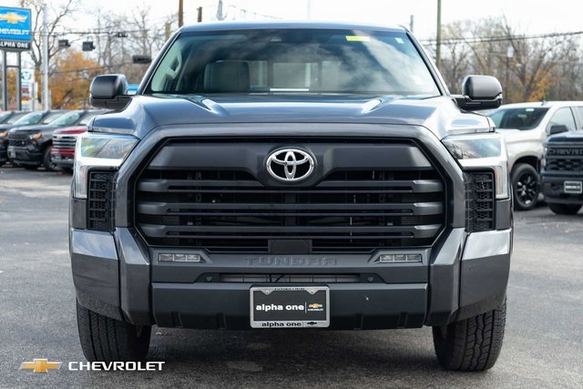 Used 2024 Toyota Tundra SR5 w/ SR5 Premium Package image 2