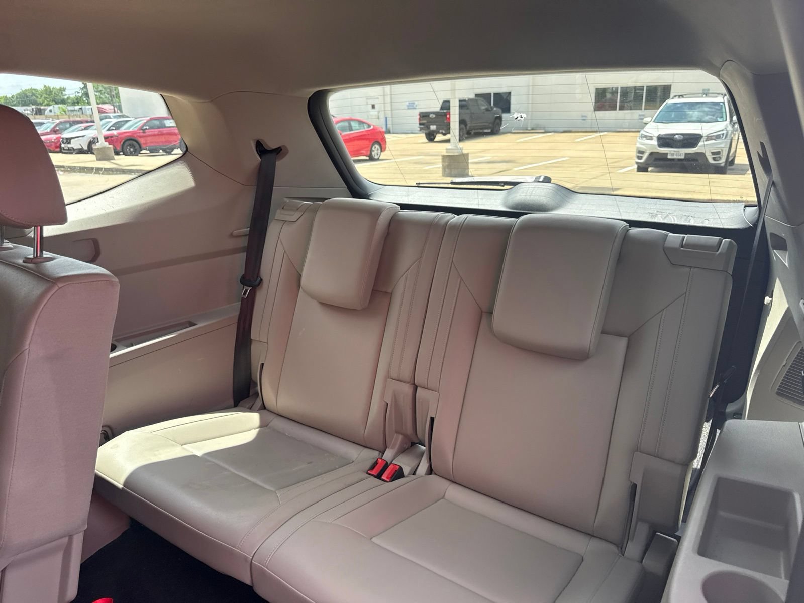 Used 2018 Volkswagen Atlas SE FWD image 18