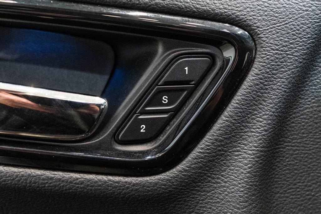 Used 2023 Dodge Durango R/T AWD/4WD image 21