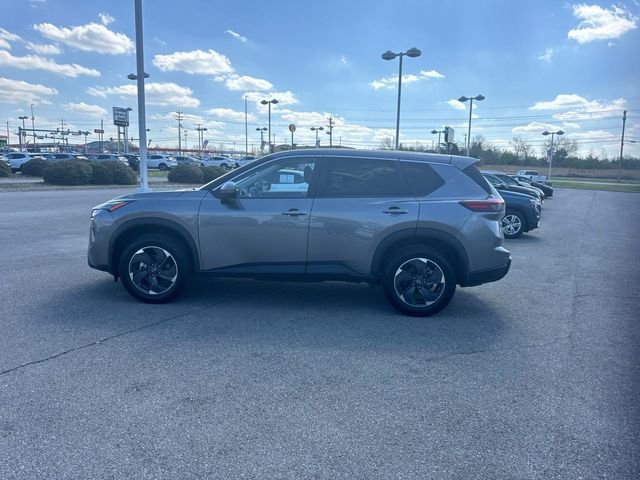 Used 2025 Nissan Rogue SV FWD image 7