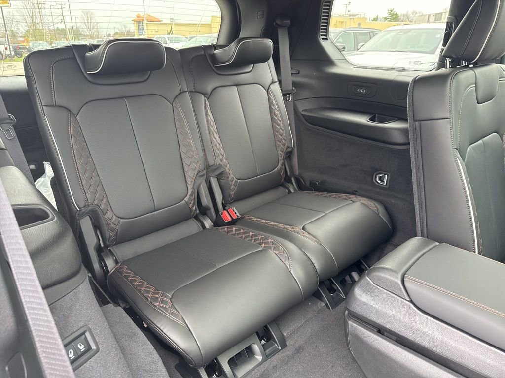 New 2026 Jeep Grand Cherokee L Summit AWD/4WD image 33