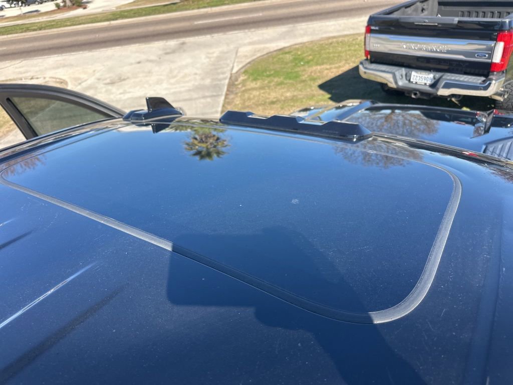 Used 2022 Chevrolet Silverado 3500 High Country w/ Safety Package II image 14