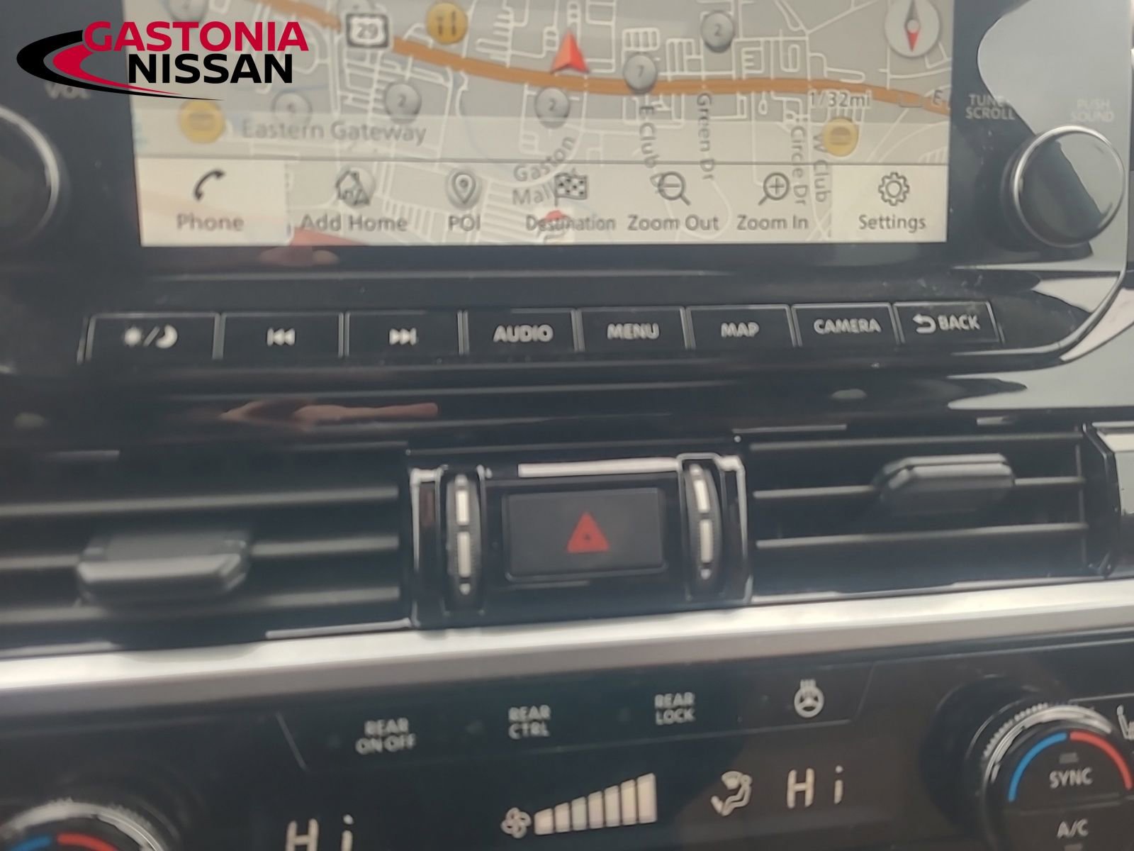 Used 2024 Nissan Pathfinder Platinum w/ Cargo Package image 46