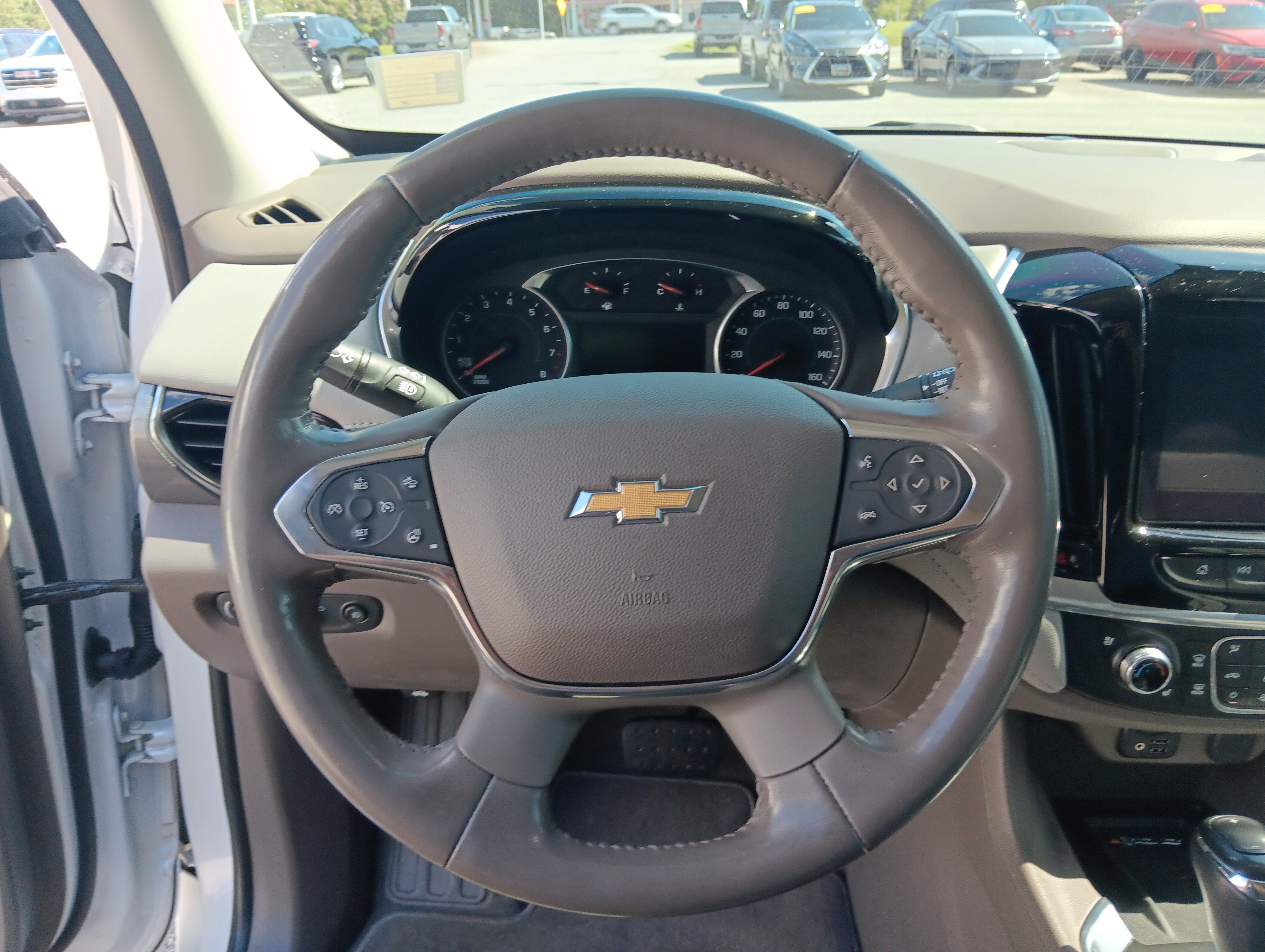 Used 2020 Chevrolet Traverse Premier AWD/4WD image 16