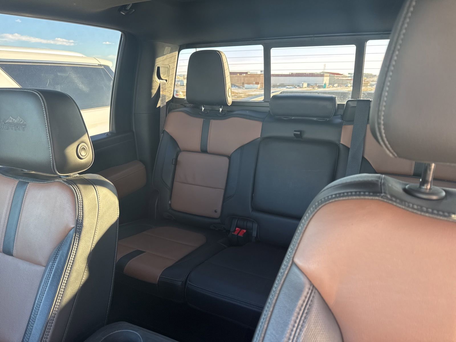 Used 2020 Chevrolet Silverado 3500 High Country w/ Z71 Off-Road Package image 21