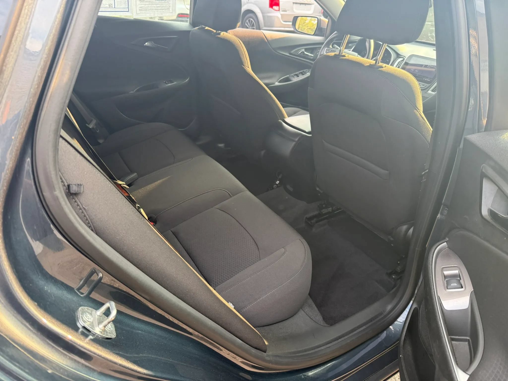 Used 2019 Chevrolet Malibu LS FWD image 15