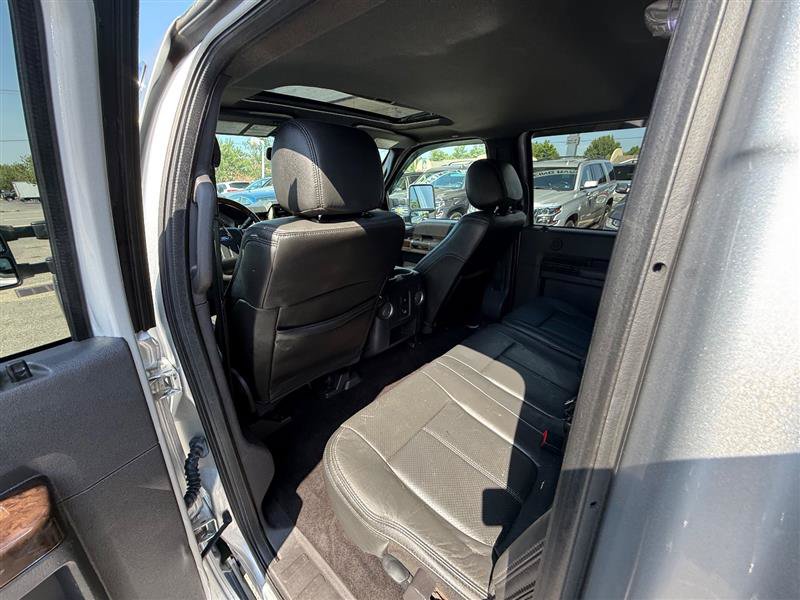 Used 2016 Ford F250 Platinum w/ FX4 Off-Road Package AWD/4WD image 21