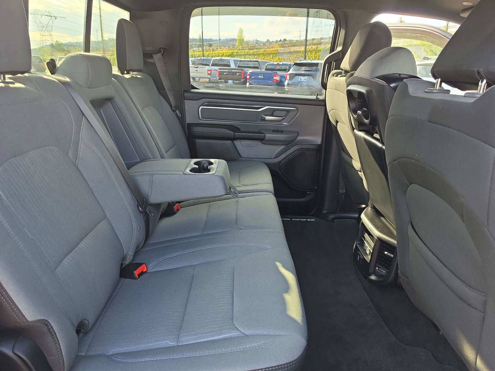 Used 2022 RAM 1500 Big Horn AWD/4WD image 17