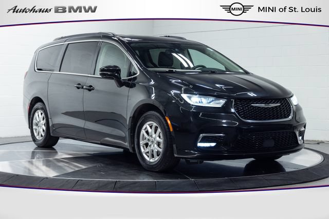 Used 2022 Chrysler Pacifica Touring-L