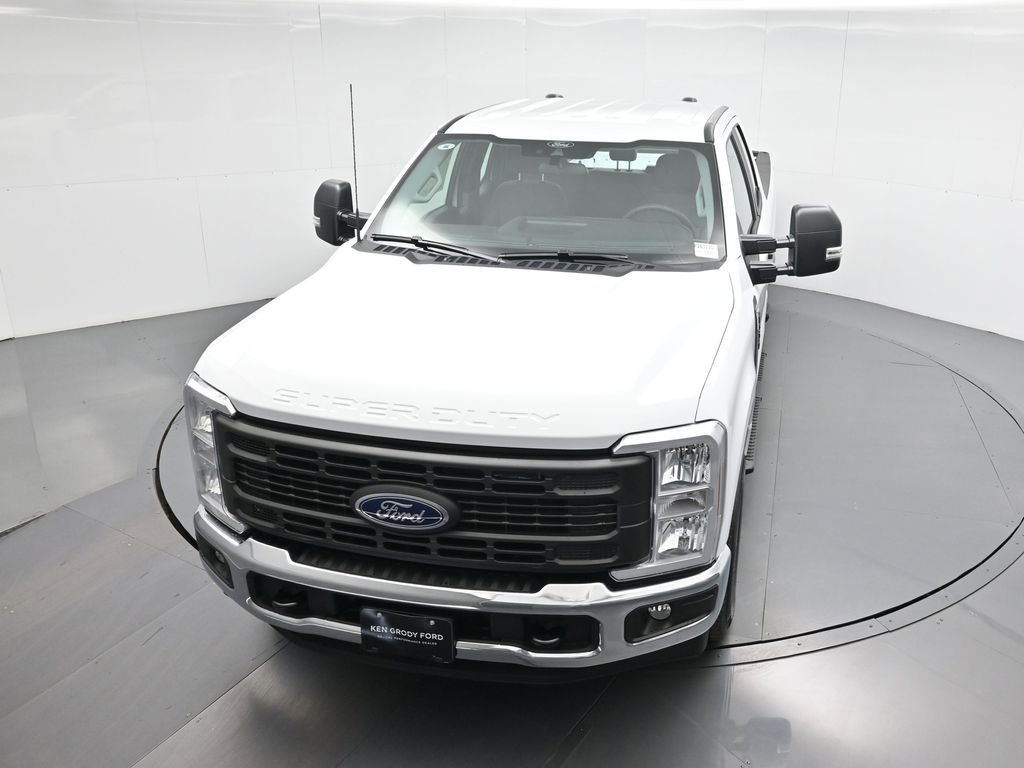 New 2026 Ford F350 XL w/ XL Chrome Package image 36