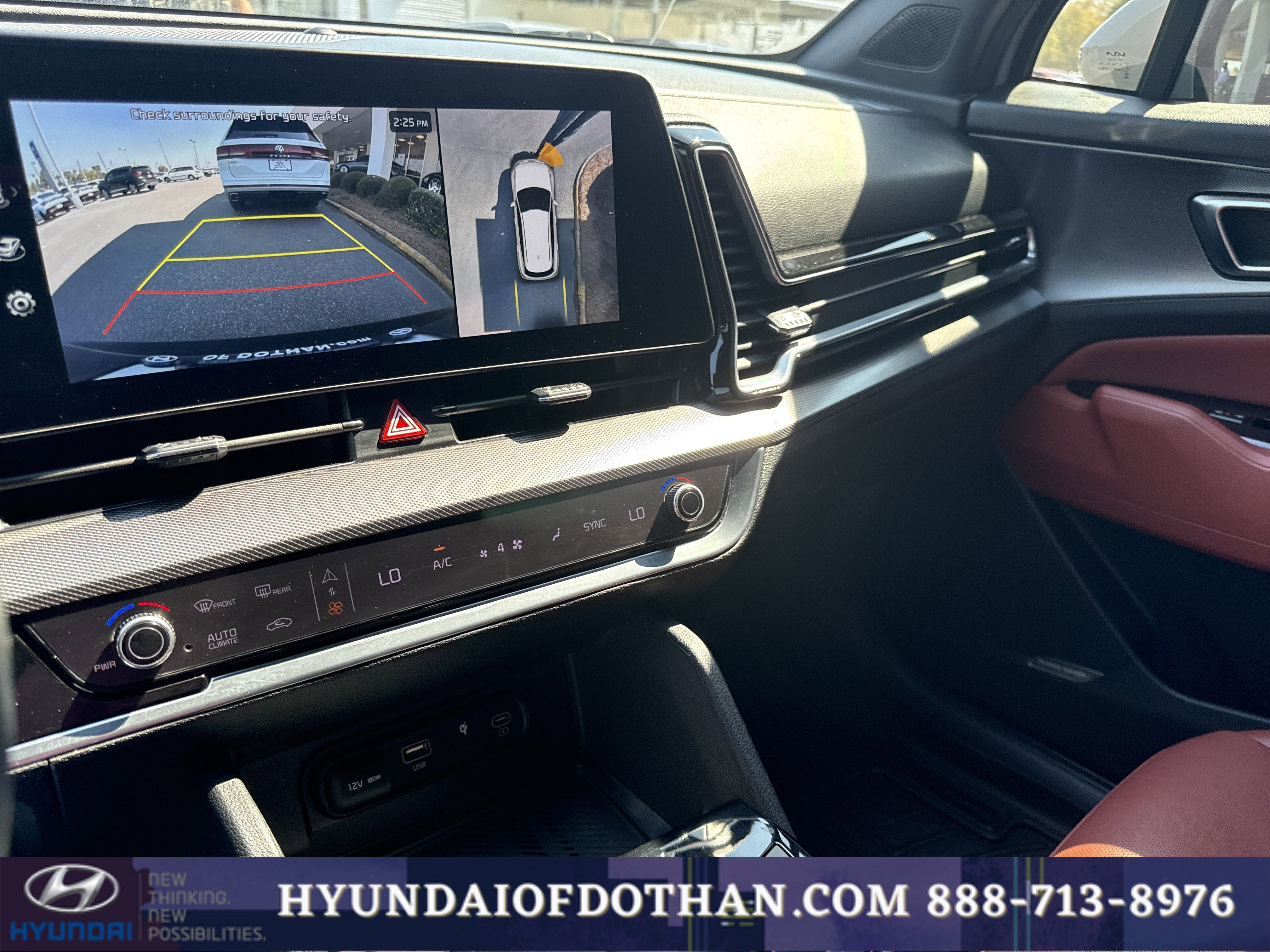 Used 2024 Kia Sportage SX image 9