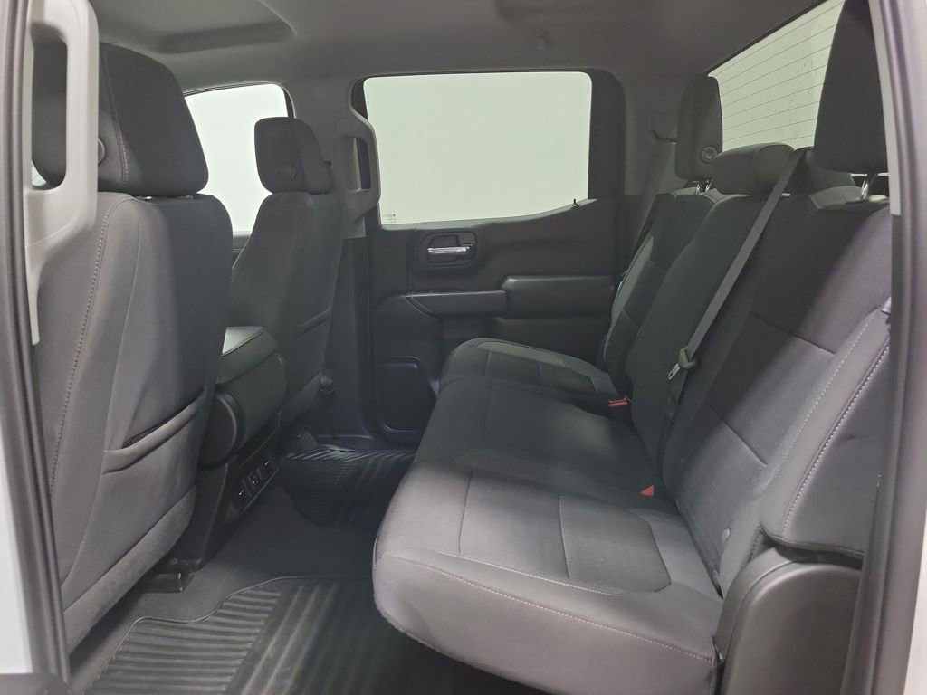 Used 2022 Chevrolet Silverado 1500 LT AWD/4WD image 29