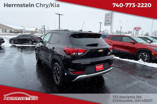 Used 2021 Chevrolet TrailBlazer LT w/ Driver Confidence Package image 5