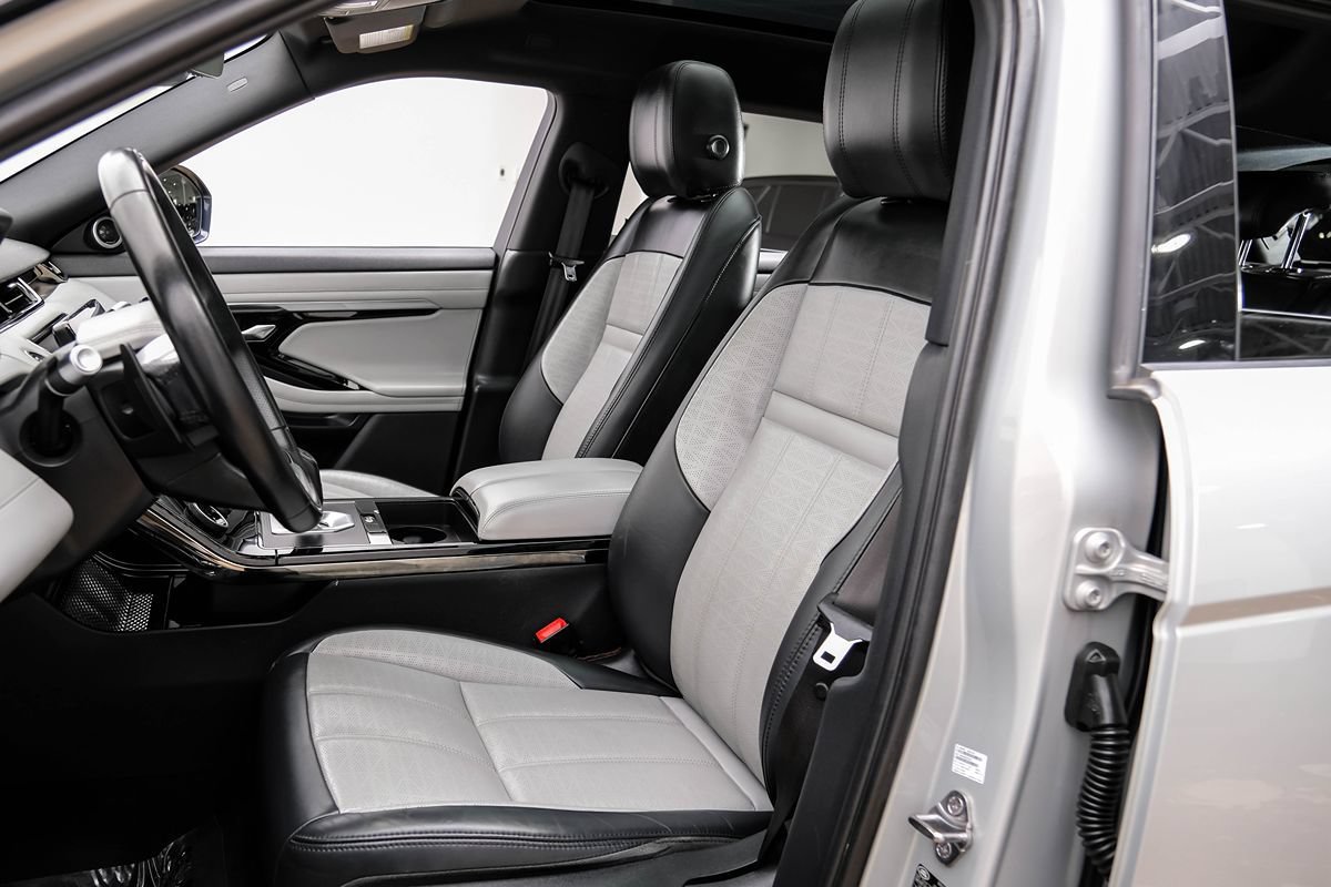 Used 2020 Land Rover Range Rover Evoque R-Dynamic HSE AWD/4WD image 36