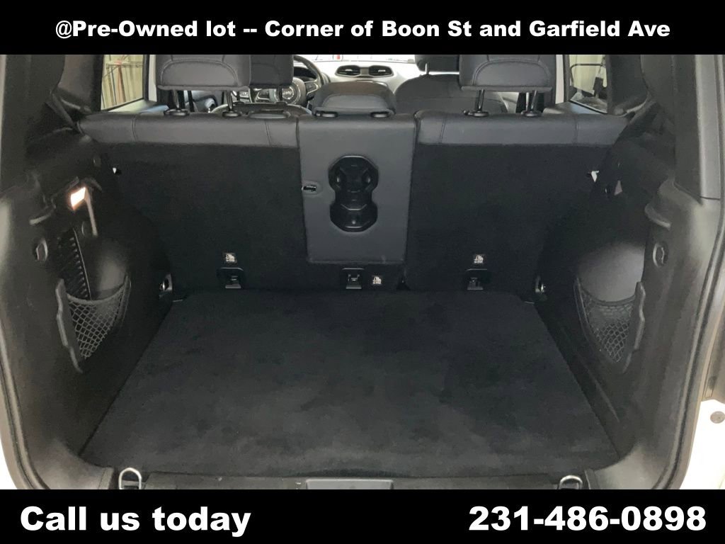 Used 2020 Jeep Renegade Limited image 26