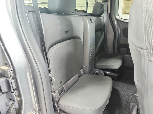 Used 2024 Nissan Frontier SV w/ SV Convenience Package image 39