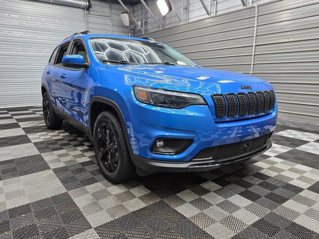 Used 2021 Jeep Cherokee Latitude Plus AWD/4WD image 5