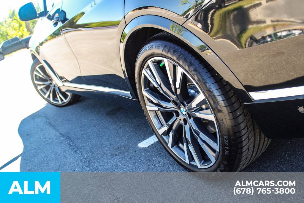 Used 2023 BMW X7 xDrive40i w/ Premium Package AWD/4WD image 15