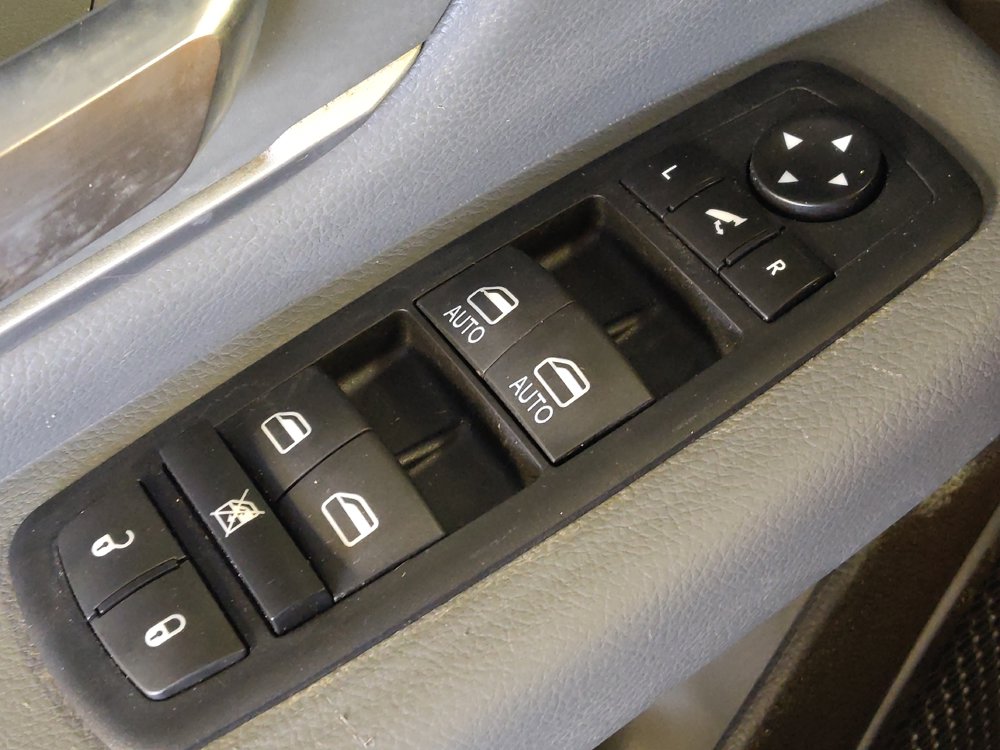 Used 2020 RAM 1500 Big Horn RWD image 27