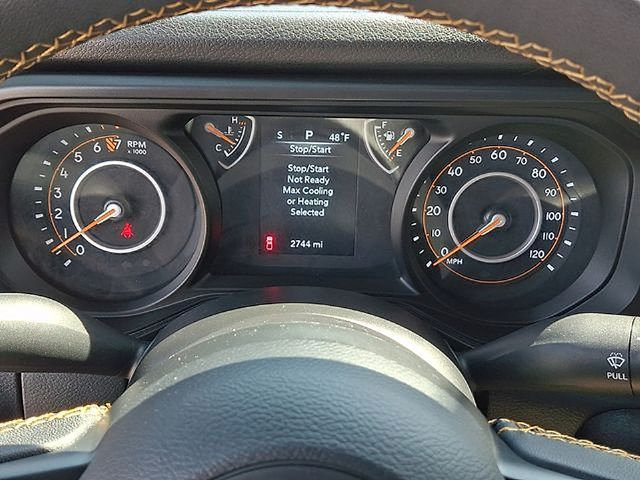 Used 2024 Jeep Gladiator Sport AWD/4WD image 22