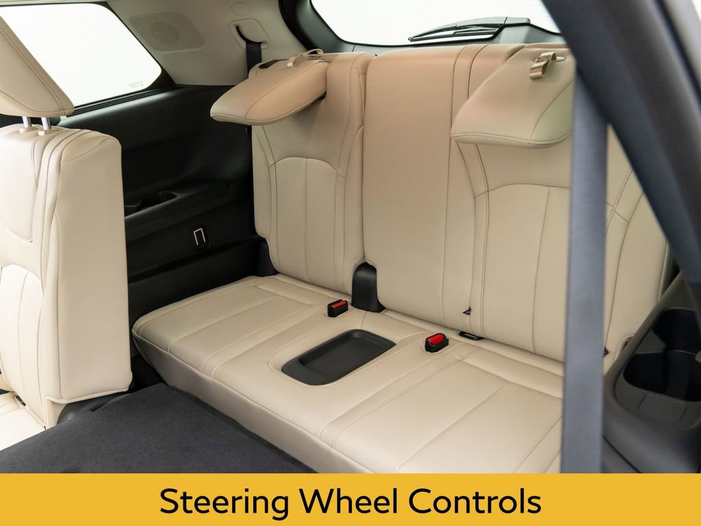 Certified 2025 INFINITI QX60 Luxe image 16
