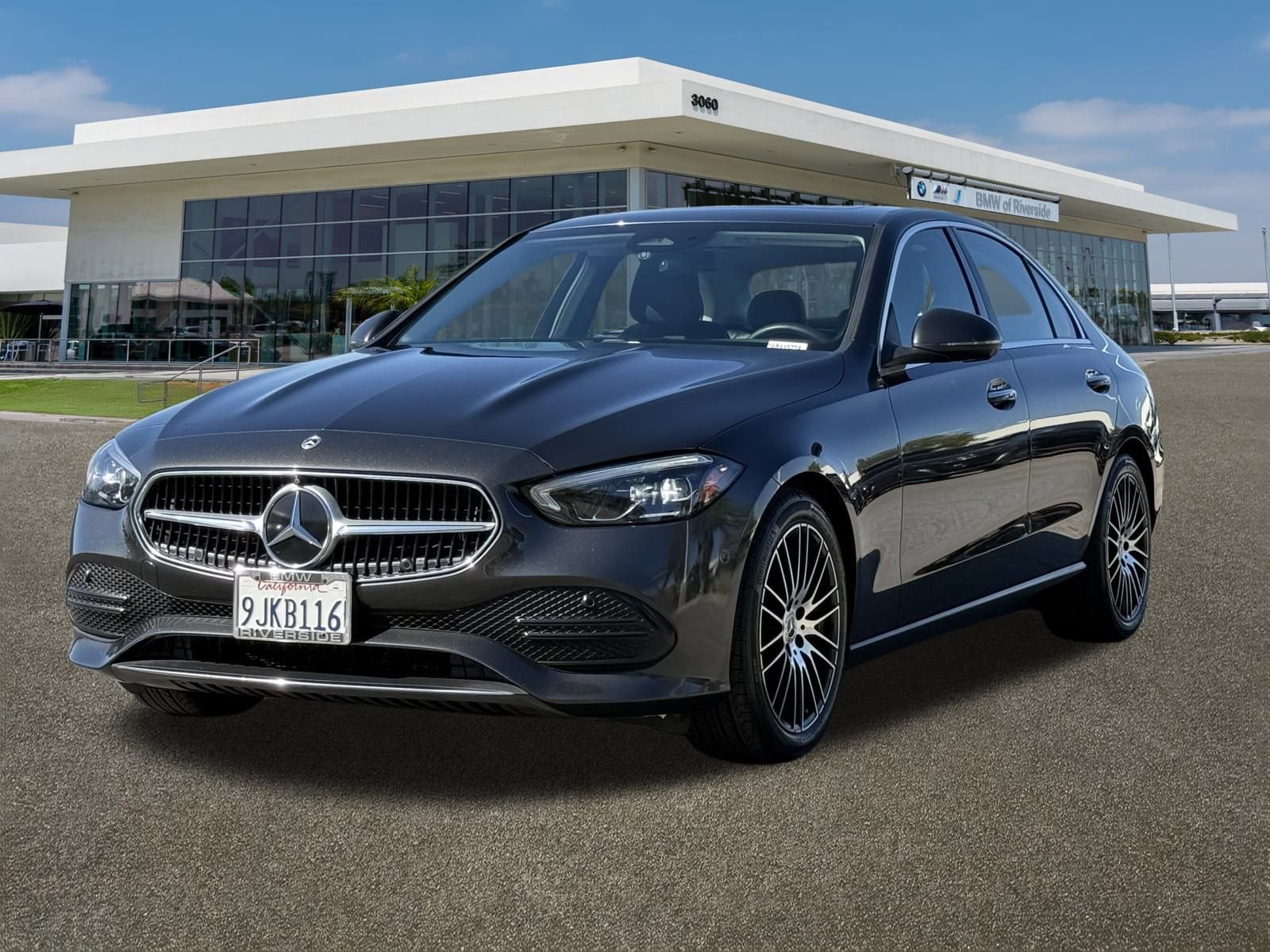 Used 2023 Mercedes-Benz C 300 C 300 image 4