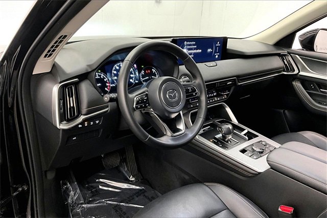 Used 2025 MAZDA CX-70 3.3 Turbo w/ Preferred Package image 13